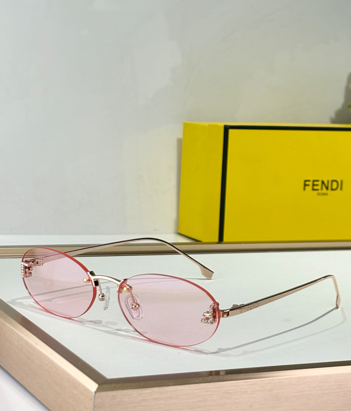 Fendi rosa