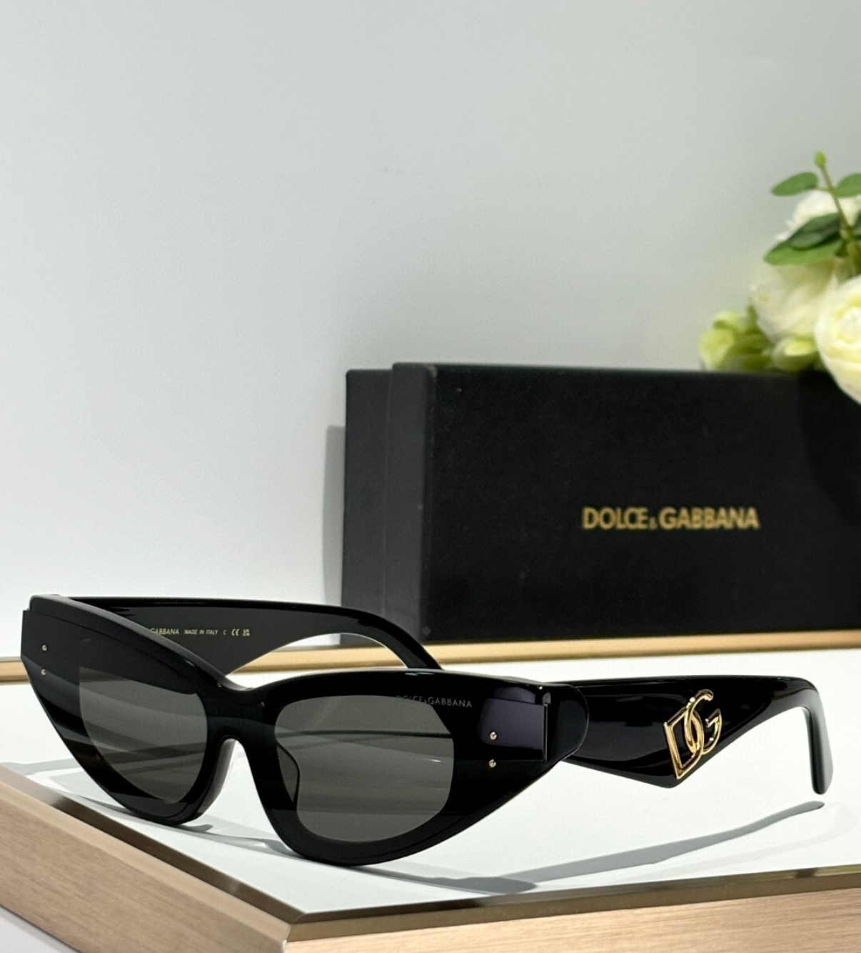 Dolce & Gabanna black